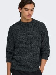 ONLY & SONS Sweter "Join" w kolorze antracytowym rozmiar: S. Czarne swetry nierozpinane Only & Sons, s, bez wzorów, bez kołnierzyka, bez ramiączek. Za 139.95 zł.