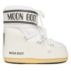 Śniegowce Moon Boot. Białe śniegowce Moon Boot, z nylonu, bez zapięcia. Za 759.99 zł.