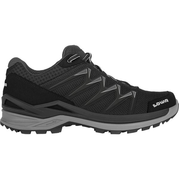 Buty trekkingowe męskie Lowa Innox Pro Low Gtx. Czarne buty turystyczne Lowa, bez wzorów, z materiału, bez zapięcia, trekkingowe. Za 857.35 zł.