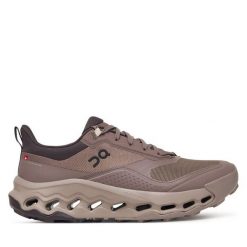 Trekkingi On. Zielone buty trekkingowe On, bez wzorów, bez zapięcia. Za 809.99 zł.