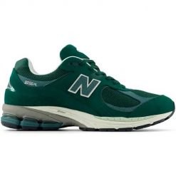 Sneakersy unisex New Balance M2002RFK. Zielone buty sportowe casual New Balance, bez wzorów, z gumy, bez zapięcia. Za 399.99 zł.