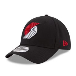 Czapka z daszkiem New Era NBA Portland Trail Blazers. Białe czapki z daszkiem New Era, bez wzorów, z poliesteru. Za 167.50 zł.