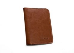 Skórzany cienki portfel męski z bilonówką SOLIER SW15 SLIM brąz. Brązowe portfele bez wzorów, z materiału. Za 79.99 zł.