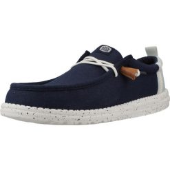 Buty HEY DUDE WALLY SUMMER LINEN Niebieski. Niebieskie buty turystyczne Hey dude, bez wzorów, z tkaniny, bez zapięcia, trekkingowe. Za 249.99 zł.
