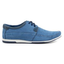 KOMODO Buty Męskie mokasyny 875 niebieskie. Niebieskie mokasyny w ażurowe wzory, ze skóry, bez obcasa, bez zapięcia. Za 377.80 zł.