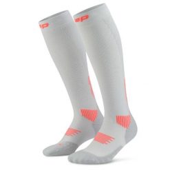Męskie długie skarpety kompresyjne sportowe Core Run wysokie CEP. Szare odzież kompresyjna CEP, bez wzorów, z elastanu. Za 209.00 zł.