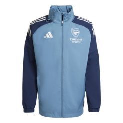 Kurtka dresowa zewnętrzna Arsenal 2025/26. Niebieskie kurtki Adidas, bez wzorów, z dresówki, bez kaptura. W wyprzedaży za 361.50 zł.