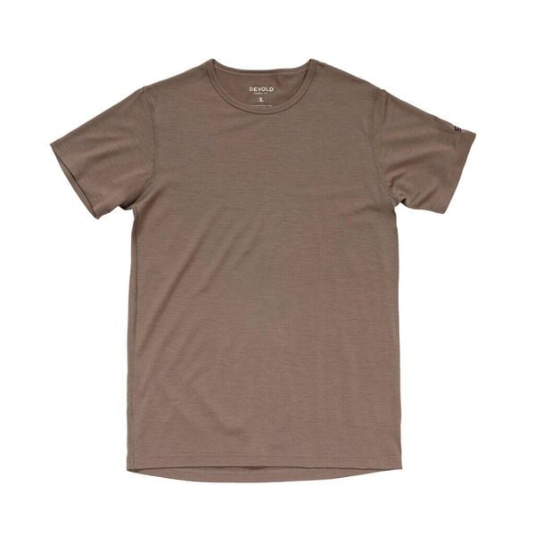 Koszulka termoaktywna Devold Breeze Merino 150 T-Shirt. Brązowe bielizna termoaktywna Devold, m, bez wzorów, z materiału, bez ramiączek, outdoorowe. Za 351.99 zł.