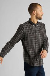 LEE BUTTON DOWN MĘSKA KOSZULA REGULAR FIT OLIVE GREEN L880RMNX 112123419. Zielone koszule Lee, l, bez wzorów, bez kołnierzyka, bez ramiączek. Za 129.99 zł.