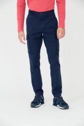 AERONAUTICA MILITARE Granatowe spodnie bojówki. Niebieskie joggery i bojówki Aeronautica Militare, m, bez wzorów. W wyprzedaży za 669.99 zł.
