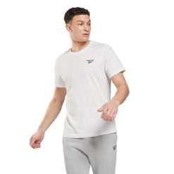 Koszulka Reebok Identity Classic Left Chest Logo. Białe buty treningowe Reebok, bez wzorów, z tkaniny, na fitness i siłownię. Za 73.99 zł.