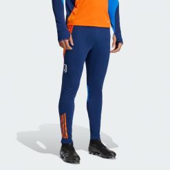Spodnie Juventus Tiro 24 Competition Training. Niebieskie spodnie treningowe długie Adidas, xl, bez wzorów, z dresówki. Za 299.00 zł.