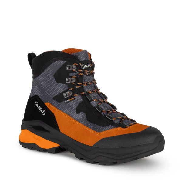 Buty sportowe trekkingowe męskie Aku Adapta Gore-tex wytrzymałe. Czarne trekkingi Aku, bez wzorów, z gore-texu, bez zapięcia. Za 399.00 zł.