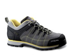 Buty do chodzenia Trezeta hurricaine evo low WP. Szare buty turystyczne TREZETA, na zimę, bez wzorów, z materiału, bez zapięcia, trekkingowe. Za 539.91 zł.