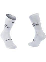 Skarpety rowerowe NORTHWAVE Hello Sock białe. Białe skarpety Northwave, bez wzorów, z meshu. Za 69.00 zł.