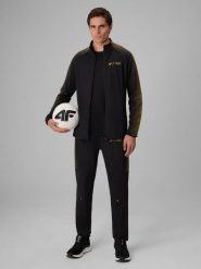 4F Spodnie treningowe szybkoschnące męskie 4F x Robert Lewandowski - czarne M. Czarne spodnie treningowe długie 4F, m, bez wzorów, z dresówki. Za 229.99 zł.