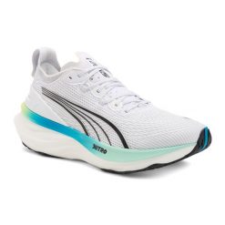 Buty do biegania męskie PUMA ForeverRun Nitro 2. Białe buty do biegania Puma, bez wzorów, bez zapięcia, do biegania. Za 499.99 zł.