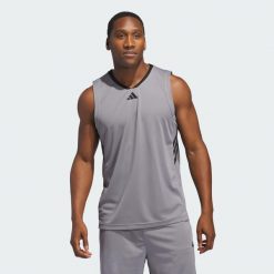 Koszulka adidas Basketball Legends Tank. Białe bezrękawniki Adidas, s, bez wzorów, z materiału, bez kołnierzyka, bez ramiączek. Za 129.00 zł.