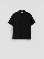 Wzorzysta koszula regular fit - czarny. Czarne koszule Reserved, l, bez wzorów, z bawełny, bez kołnierzyka, bez ramiączek. Za 119.99 zł.