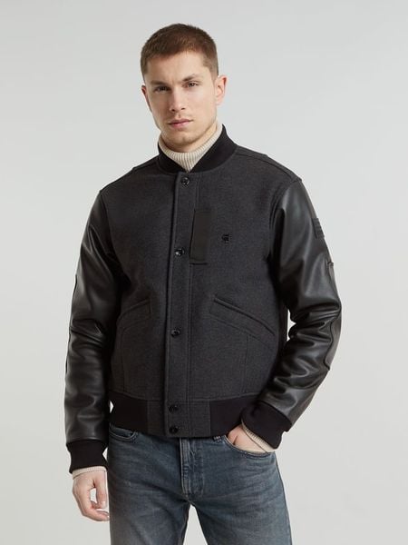 G-Star Wełniana kurtka w kolorze antracytowym rozmiar: L. Czarne kurtki G-Star, na zimę, l, bez wzorów, z wełny, bez kaptura. Za 763.28 zł.