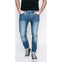 Review - Jeansy Simon. Jeansy marki Review. W wyprzedaży za 119.90 zł.
