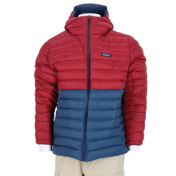 Second life - Kurtka puchowa męska Patagonia - Jak nowy. Czerwone kurtki Patagonia, l, bez wzorów, z nylonu, bez kaptura. Za 638.96 zł.