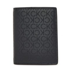 Portfel męski Calvin Klein. Czarne portfele CALVIN KLEIN, bez wzorów. Za 239.99 zł.