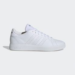 Buty męskie ADIDAS Advantage Base 2.0. Białe buty sportowe casual Adidas, bez wzorów, z kauczuku, bez zapięcia, adidas advantage. W wyprzedaży za 199.99 zł.