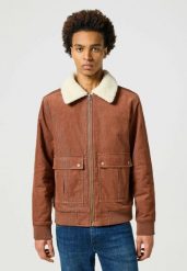 MĘSKA KURTKA PRZEJŚCIOWA WRANGLER CORDUROY AVIATOR ROOT 112357268. Kurtki Wrangler, m, bez wzorów, bez kaptura. Za 299.99 zł.