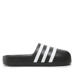 Klapki adidas. Czarne klapki Adidas. Za 179.99 zł.