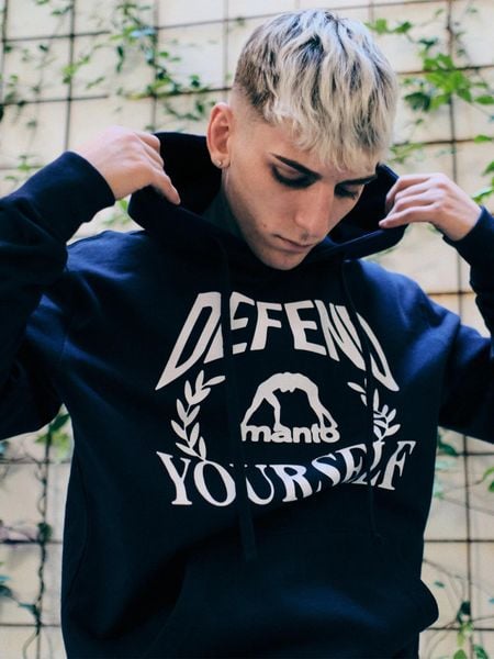 MANTO bluza z kapturem DEFEND granatowa. Niebieskie bluzy z kapturem Manto, m, bez wzorów, z bawełny, z kapturem. Za 249.00 zł.