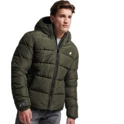 Kurtka z kapturem Superdry Sports. Zielone kurtki Superdry, xl, z aplikacjami, z materiału, z kapturem. Za 379.00 zł.