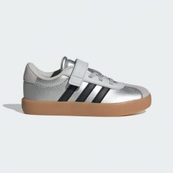 Buty ADIDAS VL COURT 3.0 EL C Szary. Czarne buty sportowe casual Adidas, bez wzorów, z materiału, bez zapięcia. W wyprzedaży za 119.40 zł.