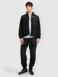 4F Spodnie polarowe joggery męskie - czarne L. Czarne spodnie materiałowe 4F, na co dzień, na zimę, l, bez wzorów, z dresówki. Za 159.99 zł.