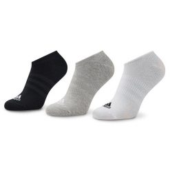 Stopki adidas. Szare skarpetki sportowe Adidas, bez wzorów. Za 39.99 zł.