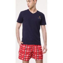 Czerwone Szorty Oceanographic. Szorty marki Born2be. Za 29.99 zł.
