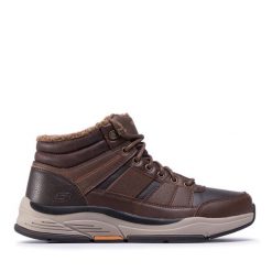 Trzewiki Skechers. Brązowe botki sznurowane Skechers, bez wzorów, bez obcasa, bez zapięcia. Za 399.99 zł.