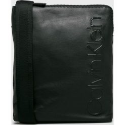 Calvin Klein - Saszetka skórzana. Saszetki i nerki marki CALVIN KLEIN. W wyprzedaży za 399.90 zł.