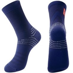 Skarpetki rowerowe kolarskie antybakteryjne Rockbros RB4900 unisex. Czerwone skarpety ROCKBROS, bez wzorów. Za 29.90 zł.