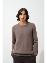 AUTHENTIC CASHMERE Kaszmirowy sweter "Victo" w kolorze brązowym rozmiar: XL. Brązowe swetry nierozpinane AUTHENTIC CASHMERE, xl, bez wzorów, z kaszmiru, bez kołnierzyka, bez ramiączek. Za 398.10 zł.