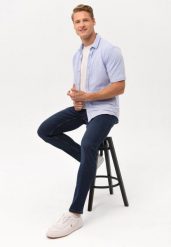 Koszula z krótkim rękawem niebieska, Slim Fit, C-XEWIR. Niebieskie koszule Volcano, na lato, l, bez wzorów, z bawełny, bez kołnierzyka, bez ramiączek. Za 129.99 zł.