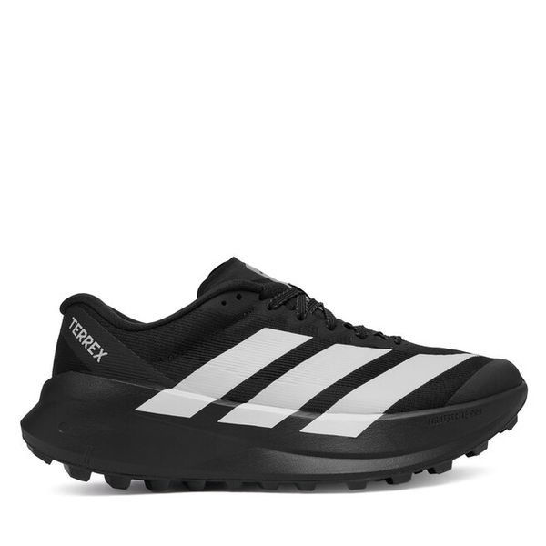 Trekkingi adidas. Czarne buty do biegania Adidas, bez wzorów, bez zapięcia, trekkingowe, adidas terrex. Za 699.99 zł.