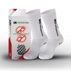Skarpetki Tape Design Allround Superlight. Białe skarpetki sportowe TAPEDESIGN, z aplikacjami, z bawełny. Za 131.35 zł.