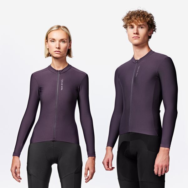 Koszulka rowerowa szosowa Van Rysel Racer 2 długi rękaw. Fioletowe bluzy VAN RYSEL, s, bez wzorów, z elastanu, bez kaptura. W wyprzedaży za 129.99 zł.