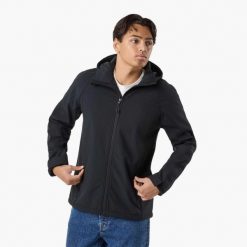 Kurtka Softshell Turystyka Męska Swedemount Tromsö Oddychająca. Czarne kurtki SWEDEMOUNT, m, bez wzorów, z softshellu, bez kaptura. Za 249.99 zł.