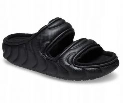 Klapki Dla Dorosłych Crocs Classic Cozzy Overpuff. Czarne klapki Crocs, z materiału. Za 202.99 zł.