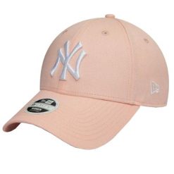 Czapka z daszkiem New Era MLB New York Yankees. Czerwone czapki z daszkiem New Era, bez wzorów, z bawełny. Za 99.99 zł.