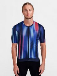 Craft Koszulka kolarska "ADV Aero Jersey" w kolorze niebieskim rozmiar: L. Niebieskie t-shirty sportowe Craft, bez wzorów, z jersey, bez ramiączek, rowerowe. Za 173.99 zł.