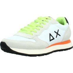 Buty SUN68 DEPORTIVA TOM FLUO Biały. Białe buty trekkingowe SUN68, bez wzorów, ze skóry, bez zapięcia, trekkingowe. Za 448.99 zł.