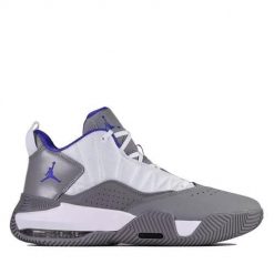 Buty do chodzenia męskie Nike Air Jordan. Szare buty sportowe casual Nike, bez wzorów, z materiału, bez zapięcia, nike air jordan. Za 772.00 zł.